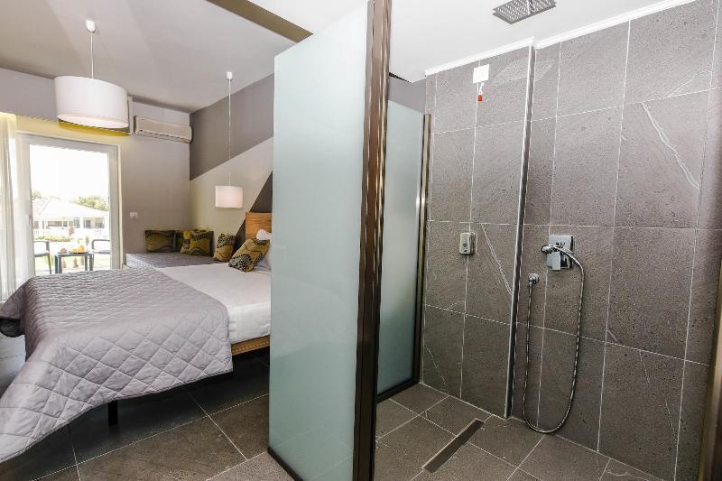 Hotel Exotica 3*