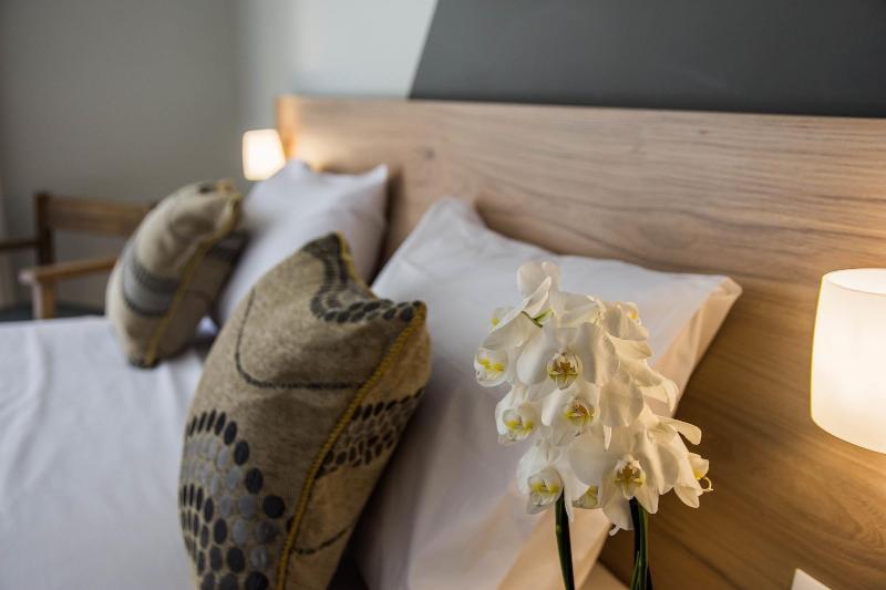 Exotica Hotel 3*